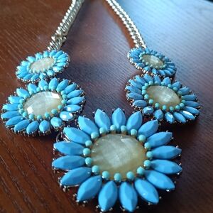 Elegant Blue and Gold Floral Necklace